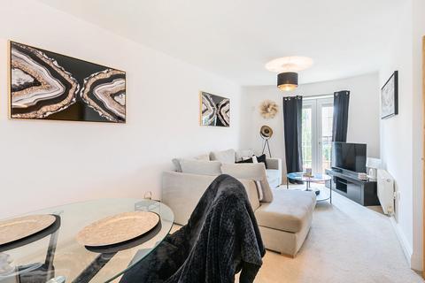 2 bedroom apartment for sale, Ballantyne Place, Winwick, Warrington