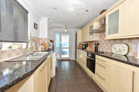 2 bedroom end of terrace house for sale, Canterbury Street, Gillingham, Kent