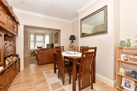 2 bedroom end of terrace house for sale, Canterbury Street, Gillingham, Kent