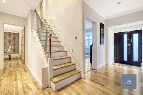 5 bedroom detached house for sale, Chigwell, Essex IG7