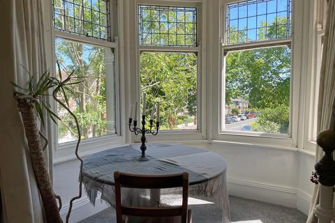 345 Ditchling Road, Brighton, BN1 6JJ