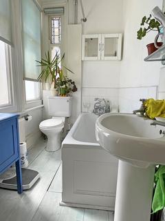345 Ditchling Road, Brighton, BN1 6JJ