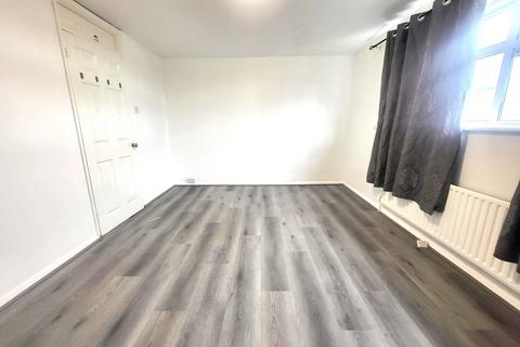 2 bedroom duplex to rent, Harmondsworth Road, West Drayton, Greater London, UB7