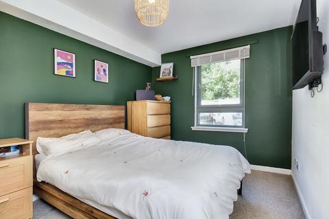 93b/2 Albert Street, Edinburgh, EH7 5LY