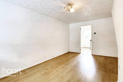 56 Simpson Close, Leagrave, Luton, LU4 9TP