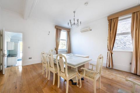 3 bedroom maisonette to rent, Lydford Road, Mapesbury Estate, London, NW2