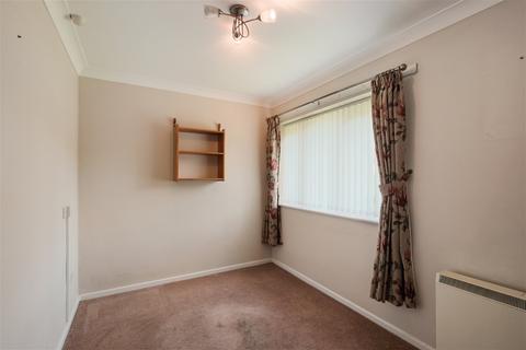 2 bedroom detached bungalow for sale, Stonehouse Close, Headless Cross, Redditch B97 4LF