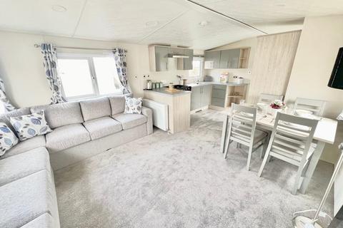 2 bedroom static caravan for sale, Oaklands Holiday Park