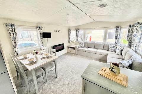 2 bedroom static caravan for sale, Oaklands Holiday Park