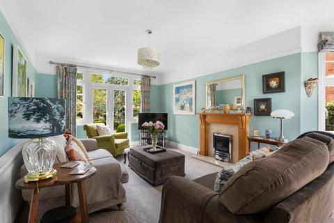 3 Beech Avenue, Worcester, WR3 8PZ