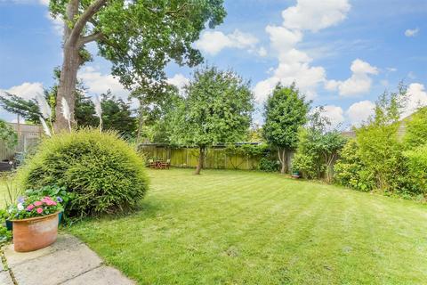 4 bedroom detached house for sale, Greenhill, Sutton, Surrey