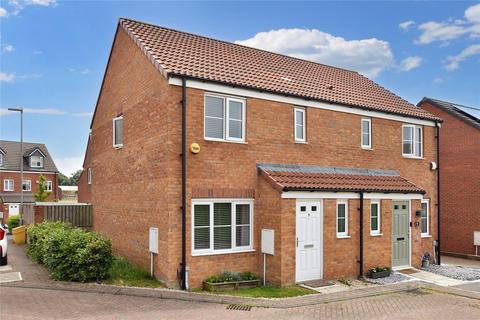 3 bedroom semi-detached house for sale, Leyburn Drive, Morley, Leeds, West Yorkshire