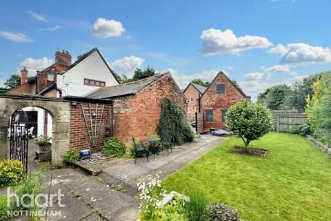 18a Gregory Street, Nottingham, NG7 2LR