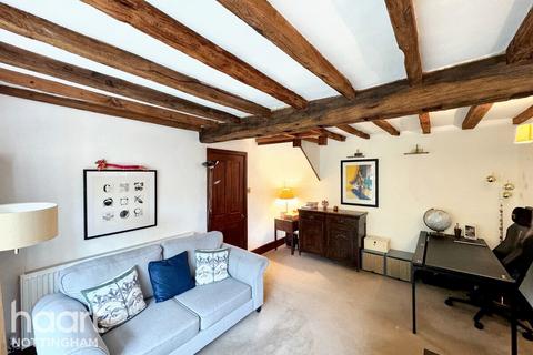 18a Gregory Street, Nottingham, NG7 2LR