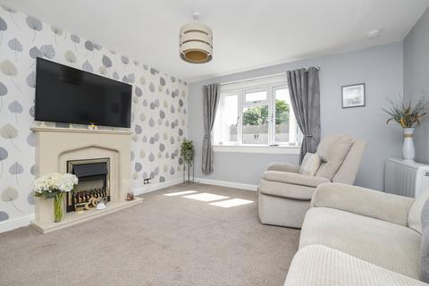 77 Bruce Gardens, Dalkeith, EH22 2LB