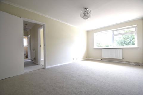 2 bedroom flat to rent, Sandown Road, Sandown PO36