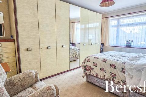 80 Harrow Crescent, Romford, RM3 7AJ