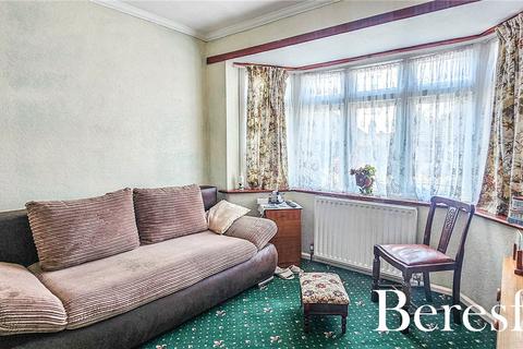 80 Harrow Crescent, Romford, RM3 7AJ