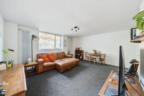 3 bedroom end of terrace house for sale, Camelot Close, Andover, SP10