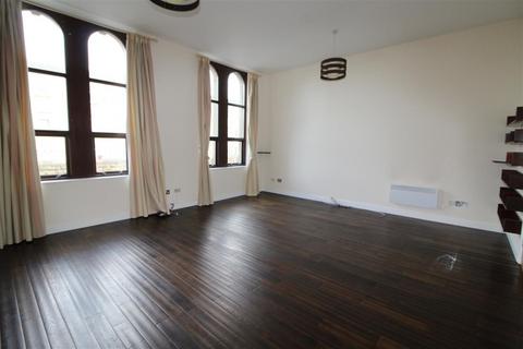 2 bedroom apartment to rent, Commercial Street, Leeds