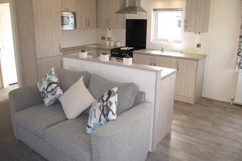 2 bedroom lodge for sale, Silver Sands Holiday Park