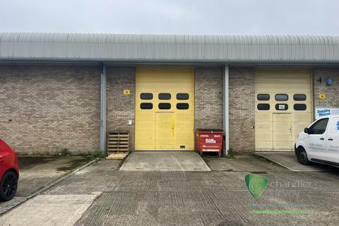 Industrial unit to rent, Aylesbury HP19