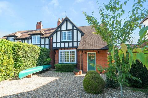 3 bedroom detached house for sale, Northfield Avenue, Lower Shiplake, Henley-on-Thames, Oxfordshire, RG9