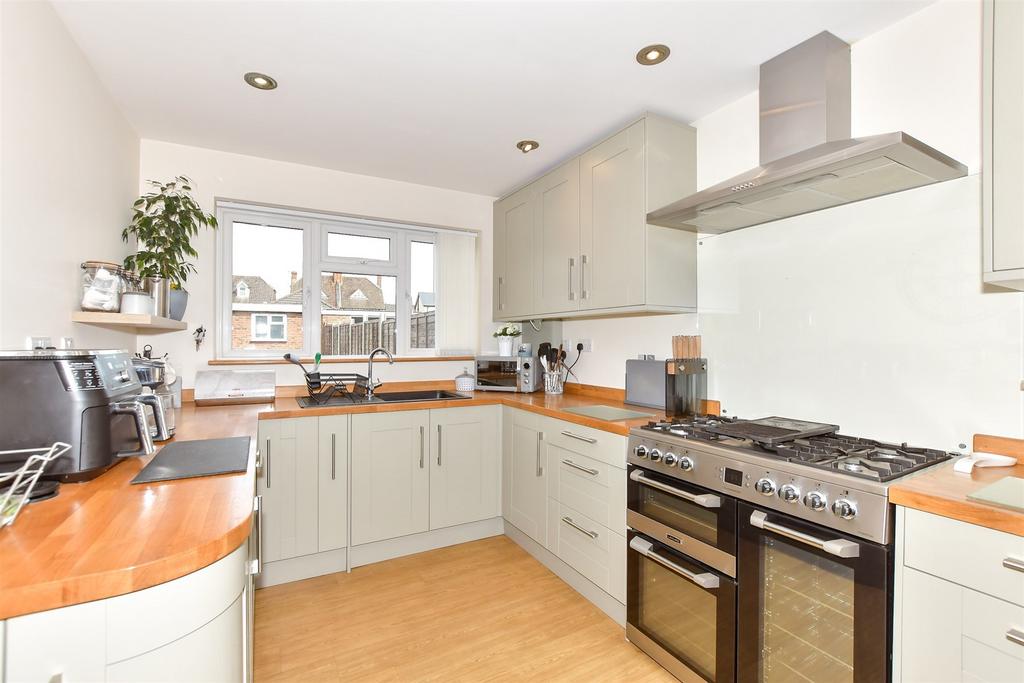 Kitchen/ Diner