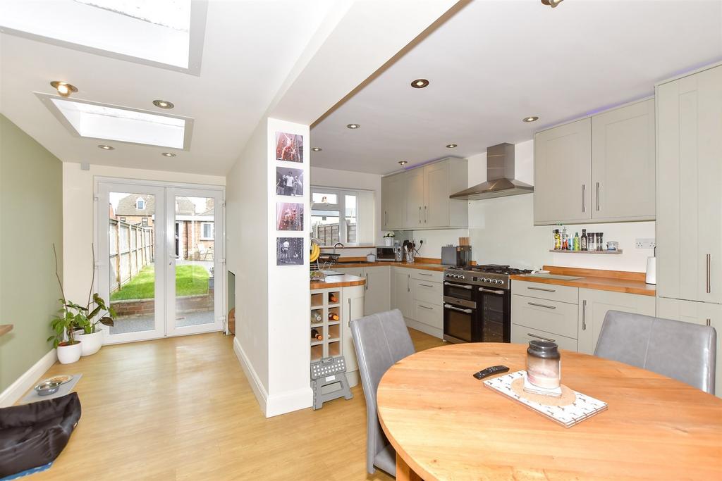 Kitchen/ Diner