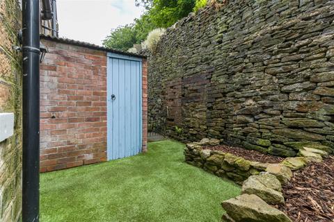 2 bedroom terraced house for sale, Lees Road, Mossley, Ashton-Under-Lyne