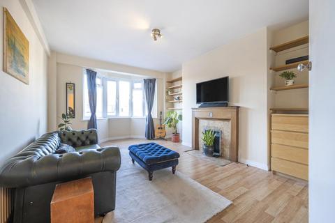 3 bedroom flat for sale, Streatham High Road, Streatham