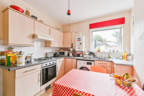 1 bedroom flat to rent, Elcot Avenue, Peckham, London, SE15