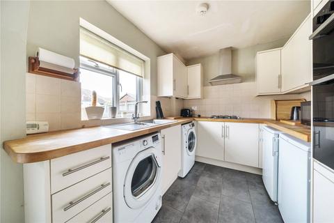 47 Oak Road, Caterham, CR3 5TT