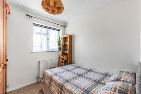 2 Garden Close, Ashford, TW15 1LH