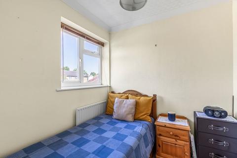 2 Garden Close, Ashford, TW15 1LH