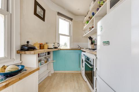 1 bedroom maisonette for sale, South Worple Way, East Sheen, London