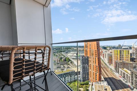 2 bedroom flat for sale, Gladwin Tower, 50 Wandsworth Road, London