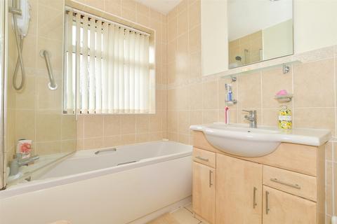 Kingsway Rowly Drive, Cranleigh, GU6 8PN