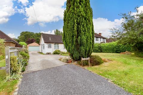 Kingsway Rowly Drive, Cranleigh, GU6 8PN
