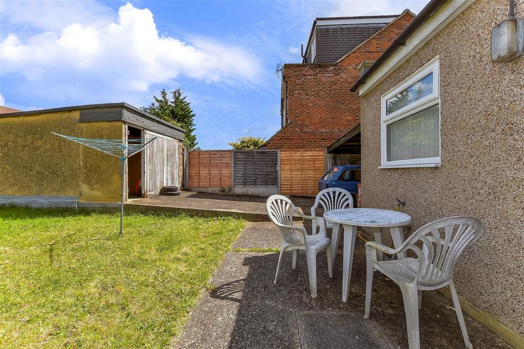 Patio / Decking