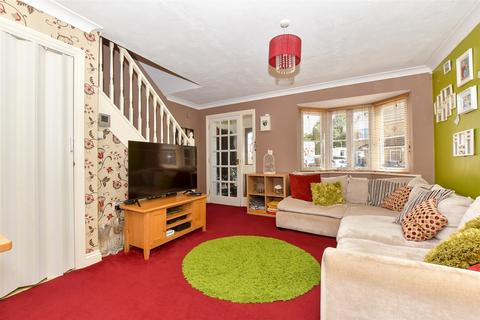 3 bedroom semi-detached house for sale, Manor House Drive, Kingsnorth, Ashford, Kent