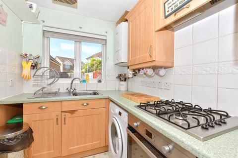 3 bedroom semi-detached house for sale, Manor House Drive, Kingsnorth, Ashford, Kent