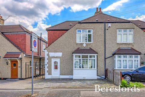 3 bedroom semi-detached house for sale, Aldborough Road, Upminster, RM14