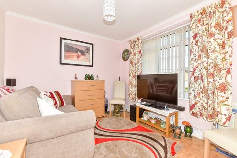 2 bedroom ground floor flat for sale, South Road, Hythe, Kent