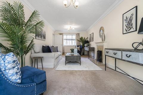 4 Rose Close, Bucknell, Bicester, OX27 7NA
