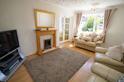 22 Banbrook Close, Solihull, B92 9NE