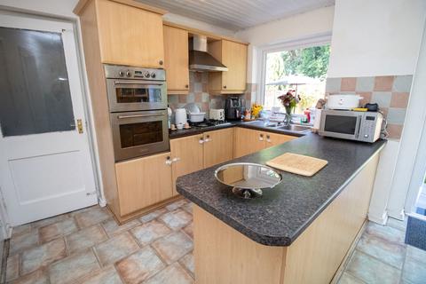 22 Banbrook Close, Solihull, B92 9NE