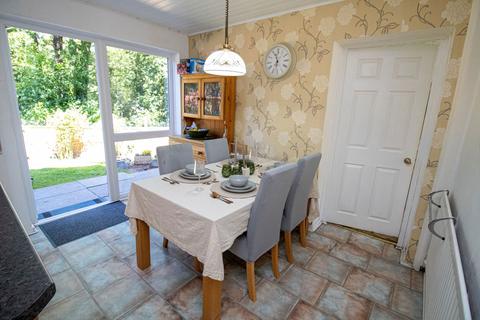 22 Banbrook Close, Solihull, B92 9NE