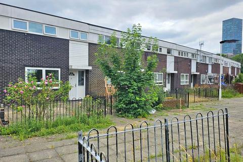 undefined, Warren Gardens, Stratford, E15