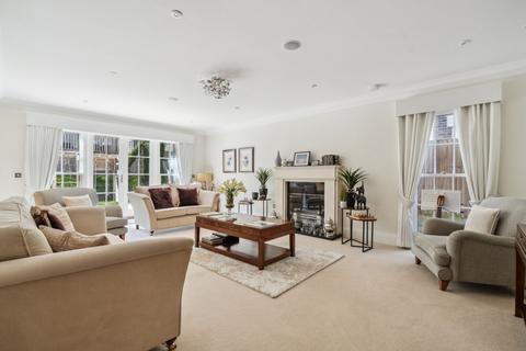 6 bedroom detached house for sale, Valley Road, Rickmansworth, Hertfordshire, WD3